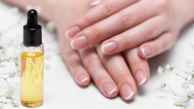 Кои масла да ползвате за заздравяване на ноктите?