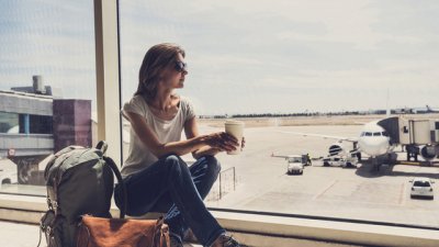 12 задължителни неща, които да имате в себе си, когато пътувате 