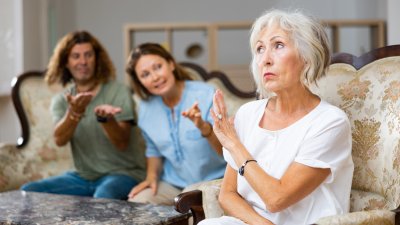 10 начина да избегнете конфликти със свекървата