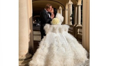 Ексклузивни снимки от сватбата на Цеци Красимирова (галерия)