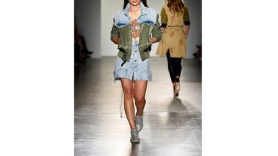 Деним поли – част от визията ни за пролет-лято 2023