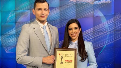 „България сутрин“ с признание от общността в наградите „Рицар на книгата“