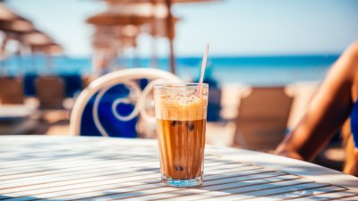 4 напитки, които ни уморяват през лятото