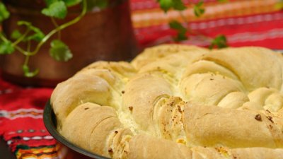 Празничен тутманик със сирене