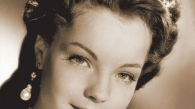 „Прокълнатите кралици“ от Кристина Морато