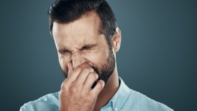 Колко опасно всъщност е да задържате кихането? 