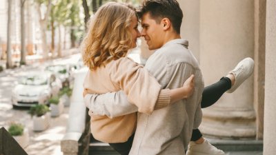 6 двойки зодии, които имат най-страстните връзки 