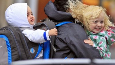 От началото на 2012 година са осиновени 342 българчета