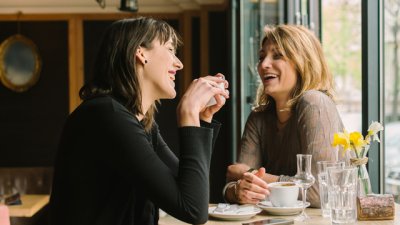 Важни комуникативни умения, които помагат в общуването 