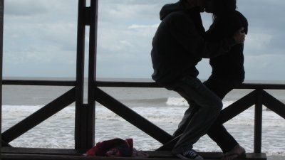 Как се целуват представителите на различните зодии