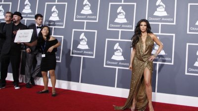 Какво да облечем за лятно парти