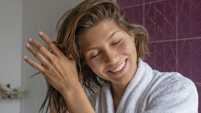 Рецепти за домашен шампоан за всеки тип коса 