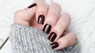 Шоколадов маникюр