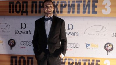 Александър Сано и Нели очакват внуче