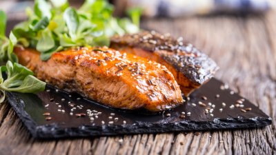 Сьомга на фурна с кленов сироп