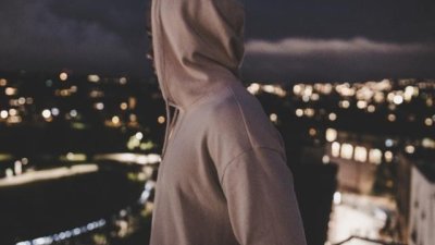 Ренесансът на суичъра: само изберете марка