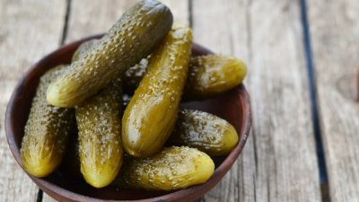 Каква храна да консумирате преди приема на алкохол?