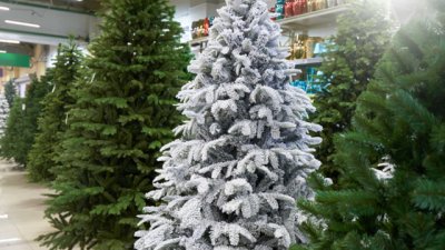 Изкуствена или естествена елха за Коледа – как да изберете? 