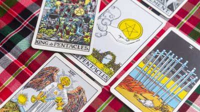 Таро карта за 10 април