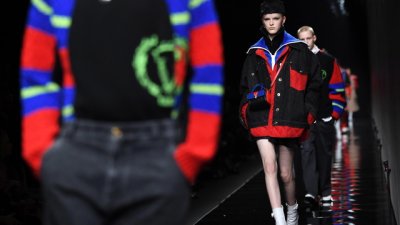 Versace представи колекцията си за есен/зима 2020/2021