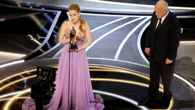 Бляскавите тоалети на наградите „Оскар“