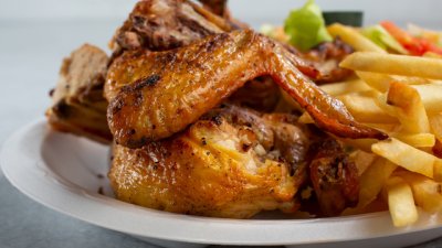 Печено пиле с кимион и риган