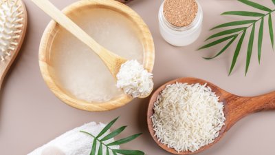 5 чудеса, които се случват, ако мием косата с оризова вода