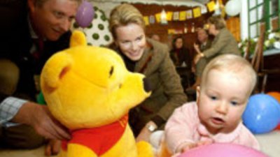 Успокояване на болка от никнещи зъби