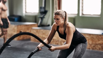 Трябва ли да правите високоинтензивни тренировки всеки ден за отслабване?