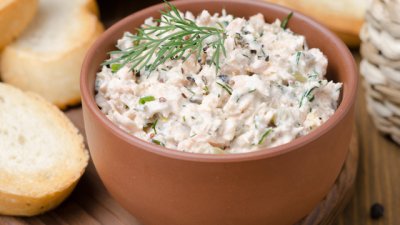 Разядка с пушена сьомга