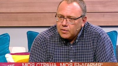 Спомени за златните години на българската естрада в предаването „Фамилно“