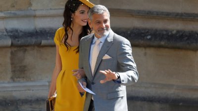 Джордж и Амал Клуни са гости на кралската сватба