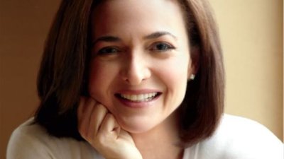 Директорът на Фейсбук Шерил Сандбърг със съвет към жените