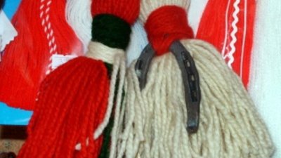 Традиция в бяло и червено