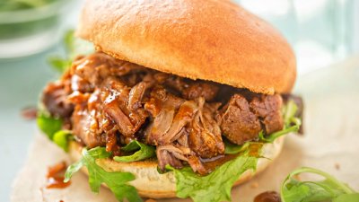 Бургер със свинско в мултикукър 