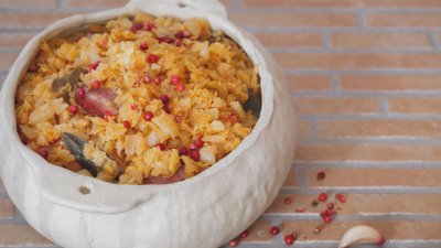 Кисело зеле с боб и бекон 