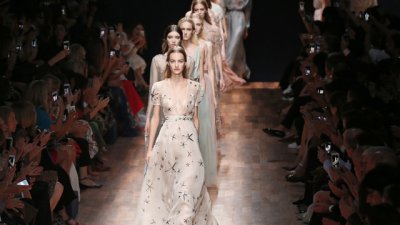 Булчински визии за пролет-лято 2015