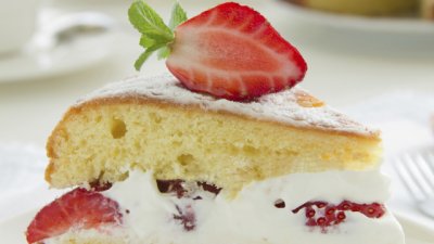 Ягодов маслен сладкиш