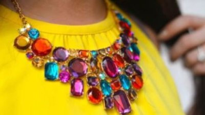 Блясък от цветове в колиета за пролет-лято 2014