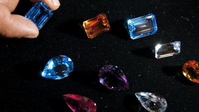 Кристали за успех, баланс и спокойни бебета