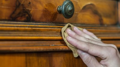 10 неща, които не трябва да почиствате с вода