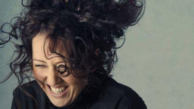 Милица Гладнишка: Дайте ми още два месеца и ще ви побъркам от смях