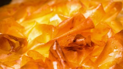 Баница с извара и мас