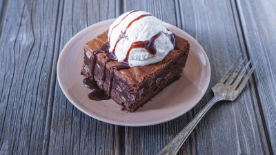 Брауни с течен шоколад и кафе