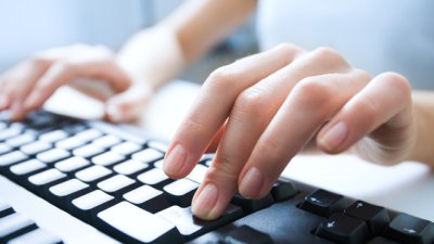 Какво се случва с ръцете ви, ако пишете на компютър всеки ден?