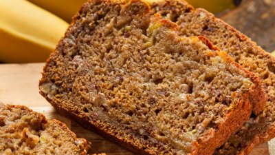 Лесен кекс с банани в хлебопекарна