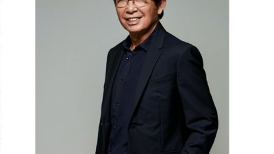 Дизайнерът Кензо Такада почина от COVID-19