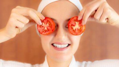 3 маски с домат за здрава и сияеща кожа