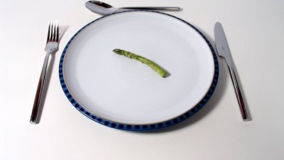 Техниката на малките чинии помага да свалим килограми