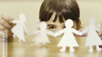 „Момиченцето, което си играеше на Бог“ – Дан Лунгу